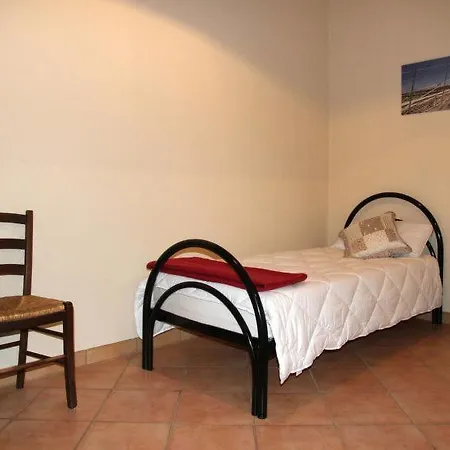 別荘 Sleeps 12 Pool Wifi Riforano