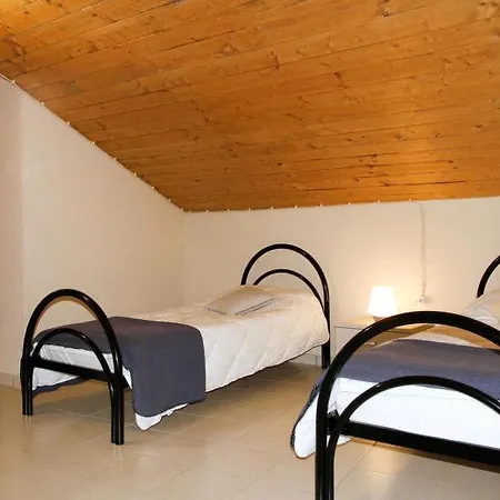 Sleeps 12 Pool Wifi *